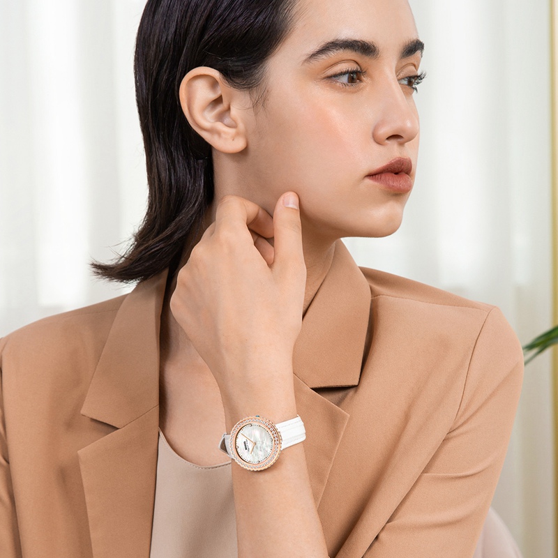 機械表不走了怎么上弦